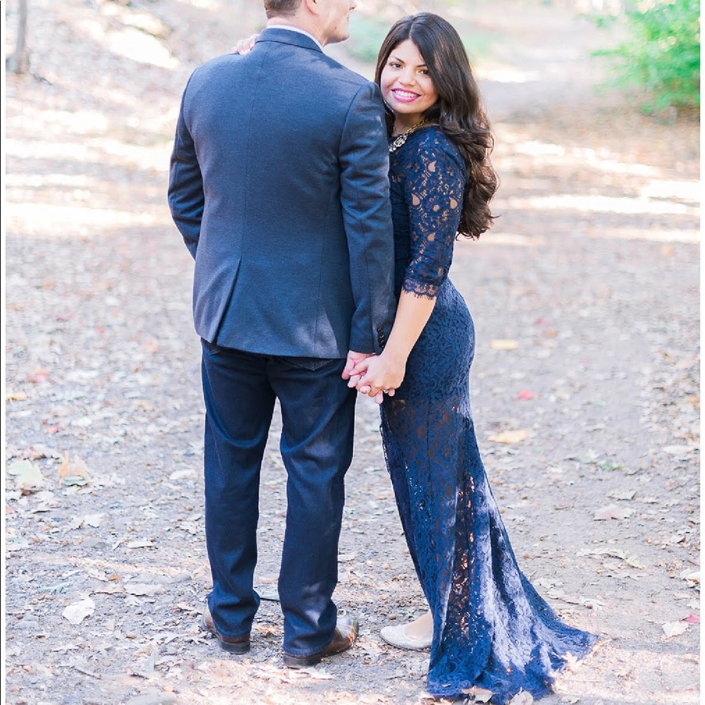 Lulu’s lace navy dress